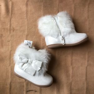 Gymboree Shoes - Gymboree baby girl boots, size 4, new Gymboree Shoes - Gymboree baby girl boots, size 4, new